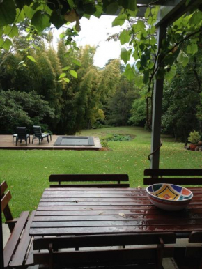 Runawaytomaleny, Maleny